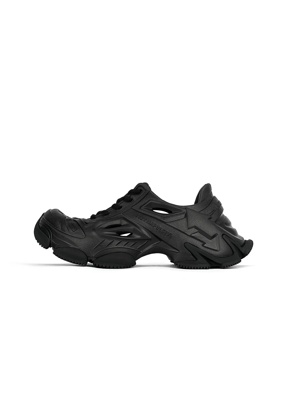 BLACK CROCS