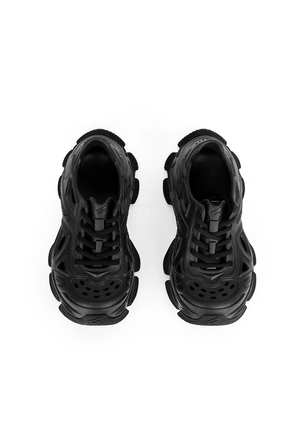 BLACK CROCS